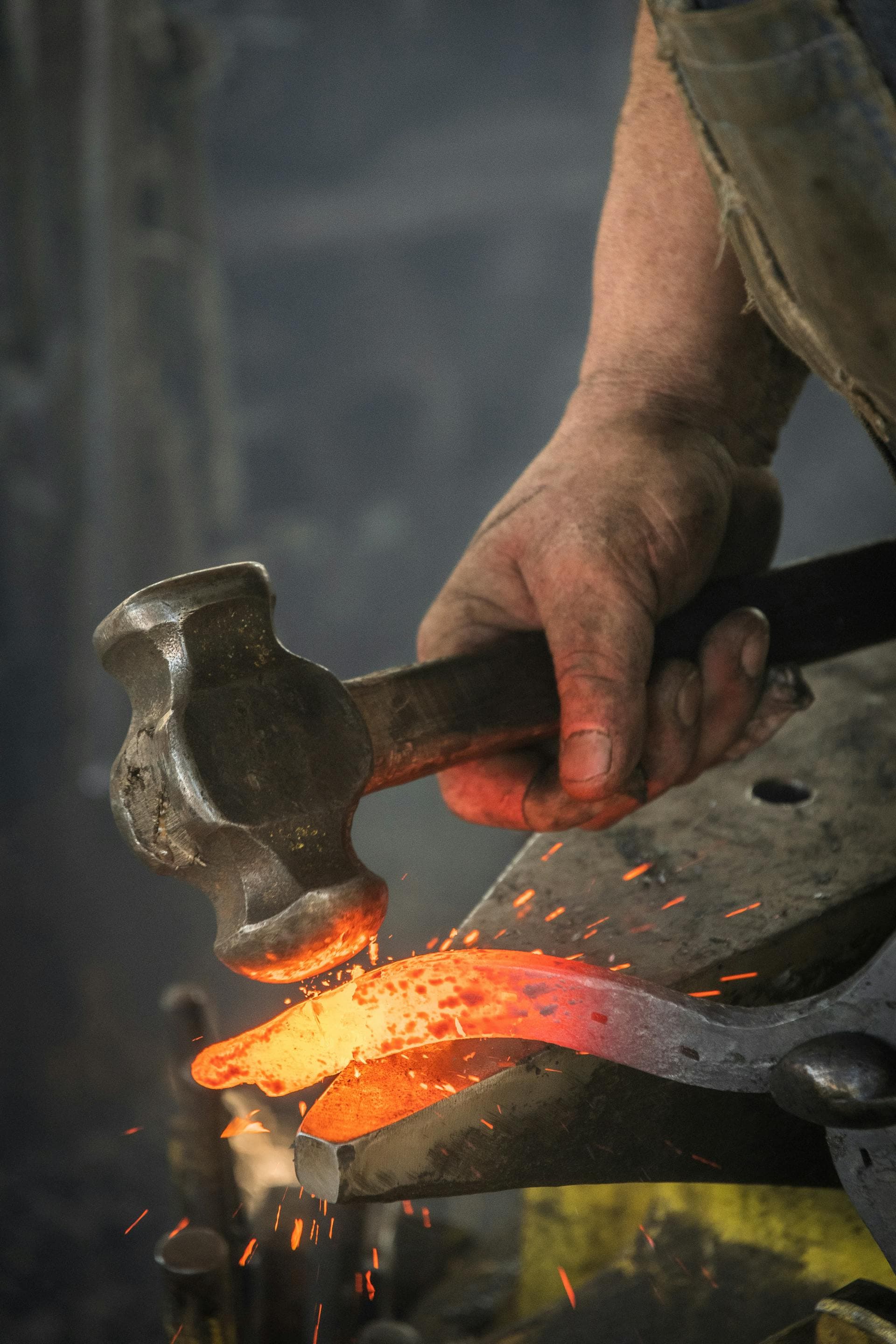 1084 Steel Blanks: Knife Maker's Guide